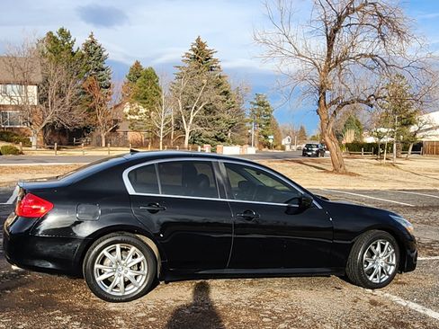 Used 2010 INFINITI G37 x Sedan w/ Premium Pkg image 5