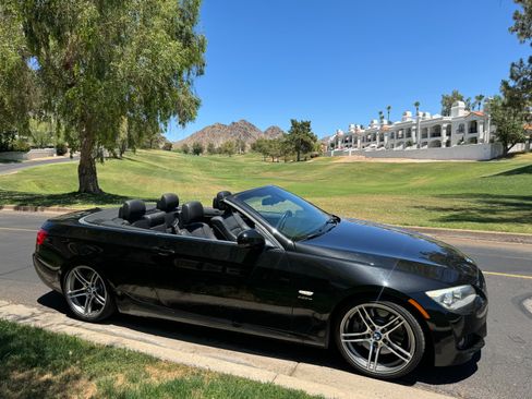 Used 2011 BMW 335is Convertible RWD image 2