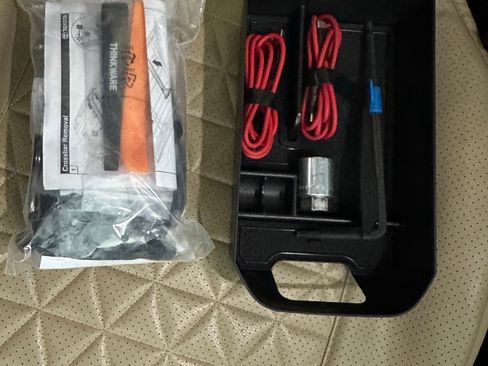 Used 2024 Toyota RAV4 AWD Hybrid image 24