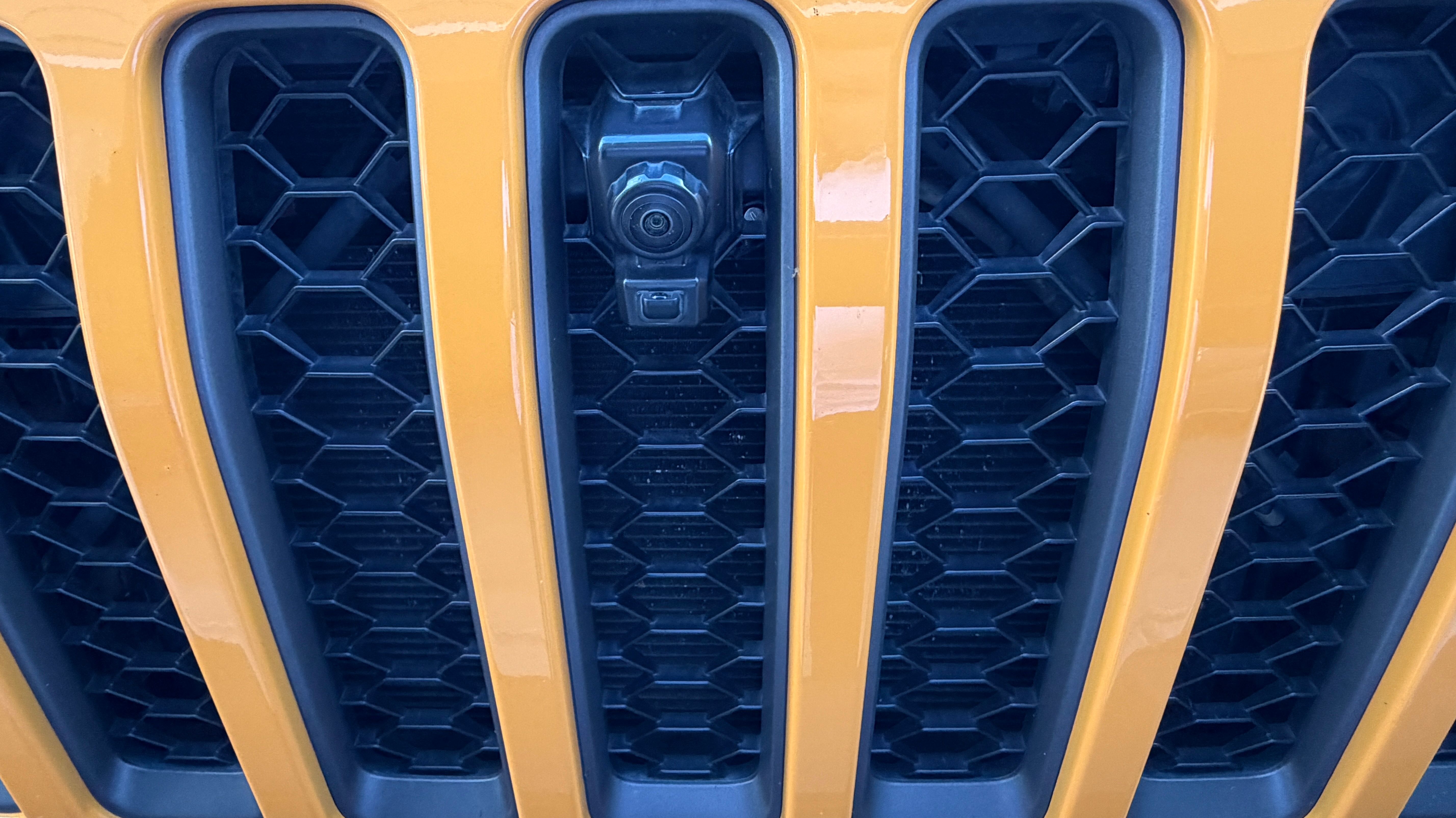 Used 2021 Jeep Wrangler Unlimited Rubicon 4xe w/ Safety Group AWD/4WD image 4