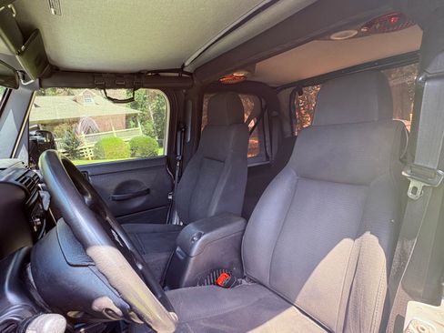 Used 2006 Jeep Wrangler X w/ Tire & Wheel Group (Ecco) image 12