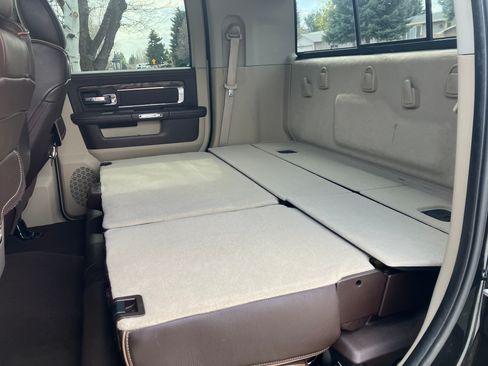 Used 2016 RAM 3500 Laramie Longhorn image 6