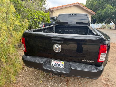Used 2022 RAM 3500 Tradesman AWD/4WD image 9