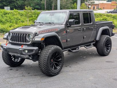 Used 2024 Jeep Gladiator Mojave