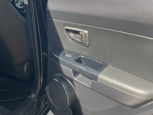 Used 2011 Kia Soul FWD image 9