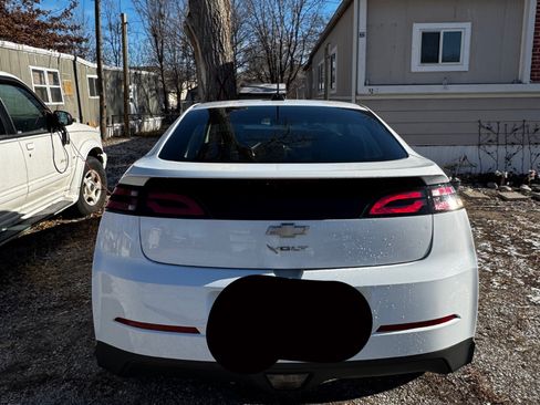 Used 2015 Chevrolet Volt image 8
