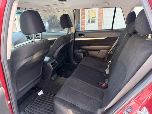Used 2013 Subaru Outback 2.5i Premium image 4