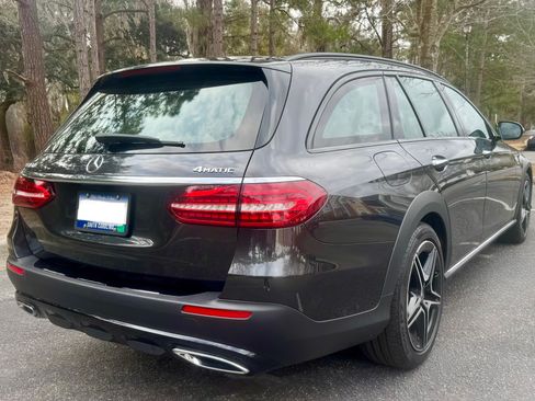 Used 2021 Mercedes-Benz E 450 4MATIC All-Terrain Wagon image 6