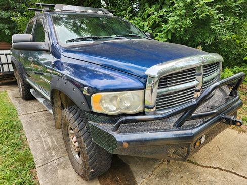 Used 2004 Dodge Ram 3500 Truck SLT w/ Trailer Tow Group image 4