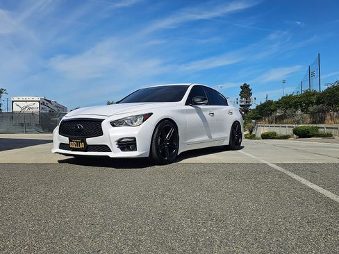 Used 2016 INFINITI Q50 Sport image 5