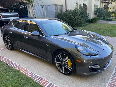 Used 2012 Porsche Panamera Turbo S image 1