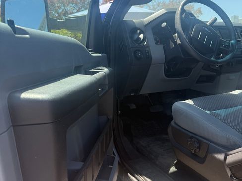 Used 2016 Ford F350 XL w/ Power Equipment Group image 11