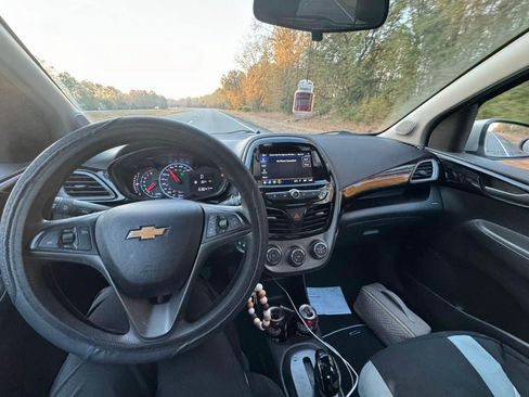 Used 2021 Chevrolet Spark LT image 12