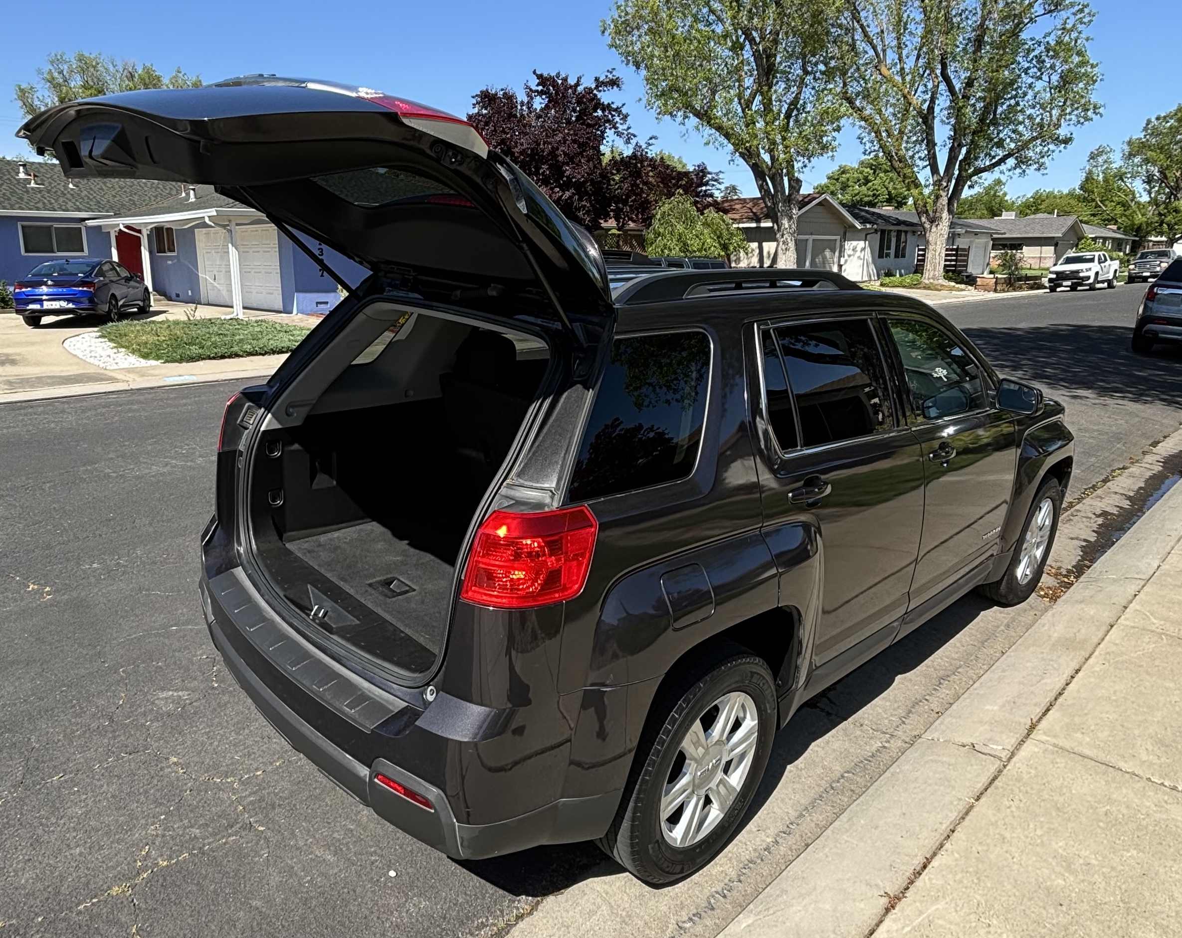 Used 2014 GMC Terrain SLE FWD image 11