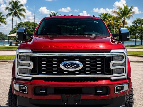 Used 2024 Ford F450 Limited w/ FX4 Off-Road Package AWD/4WD image 5