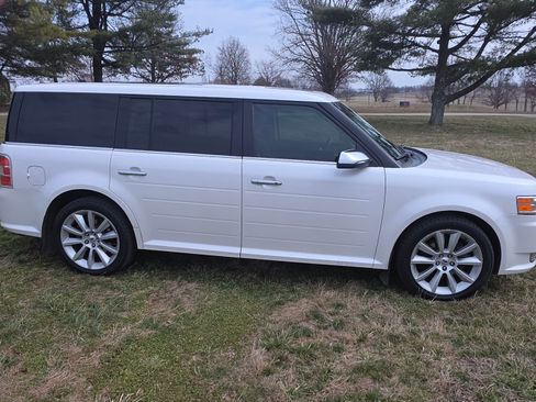 Used 2012 Ford Flex Limited w/ Equipment Group Order Code image 15