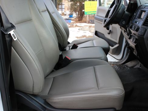 Used 2022 Ford F250 XL image 15