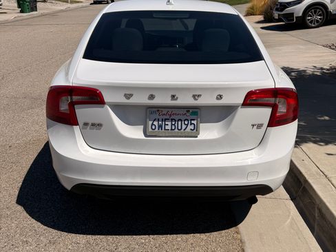 Used 2012 Volvo S60 T5 FWD image 4