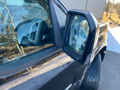 Used 2015 Ford F150 Lariat w/ Equipment Group 502A Luxury image 19