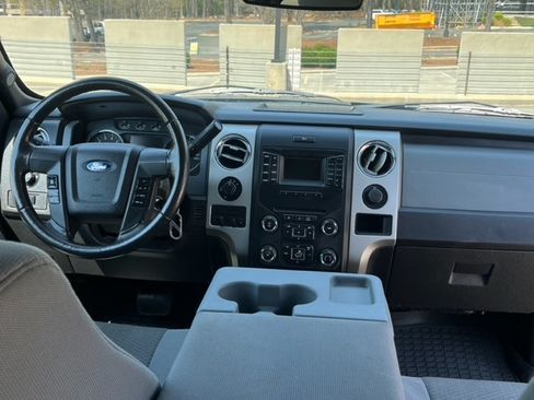 Used 2014 Ford F150 XLT w/ Equipment Group 302A Luxury image 19