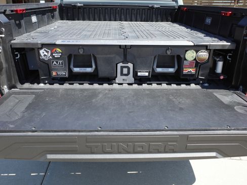 Used 2024 Toyota Tundra Limited AWD/4WD image 6