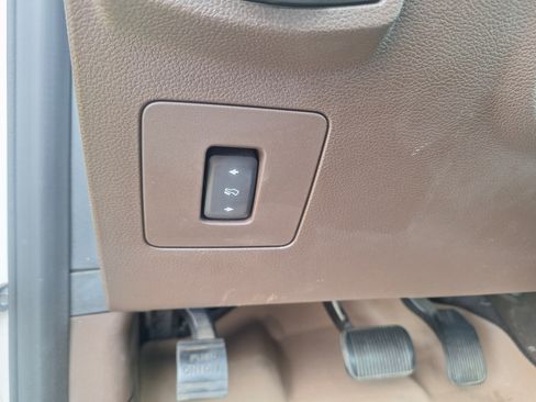 Used 2015 Ford F150 King Ranch w/ Equipment Group 601A Luxury image 9