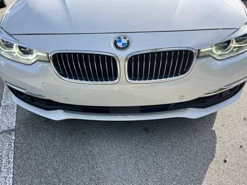 Used 2017 BMW 330i xDrive Sedan image 11