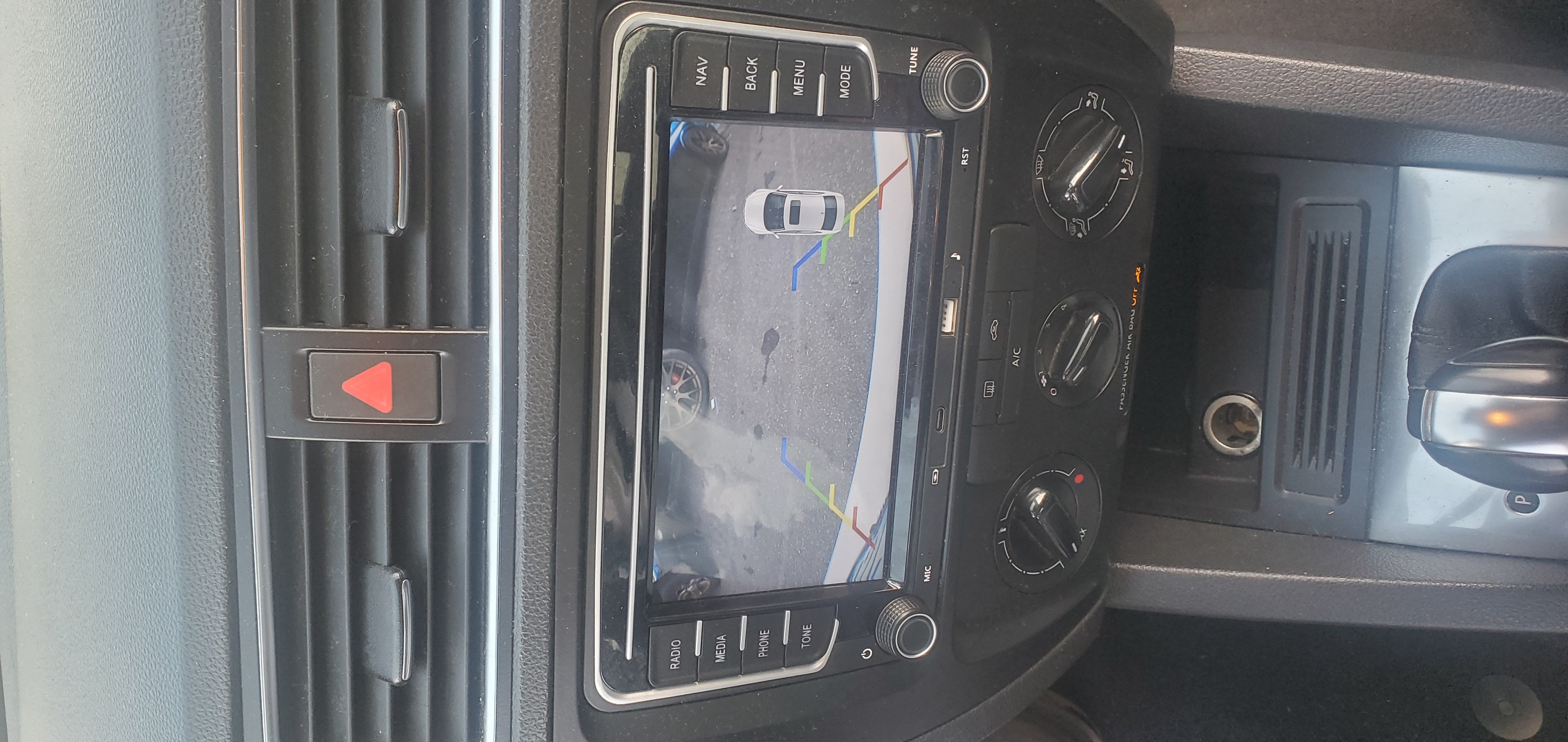 Used 2014 Volkswagen Jetta SE FWD image 11
