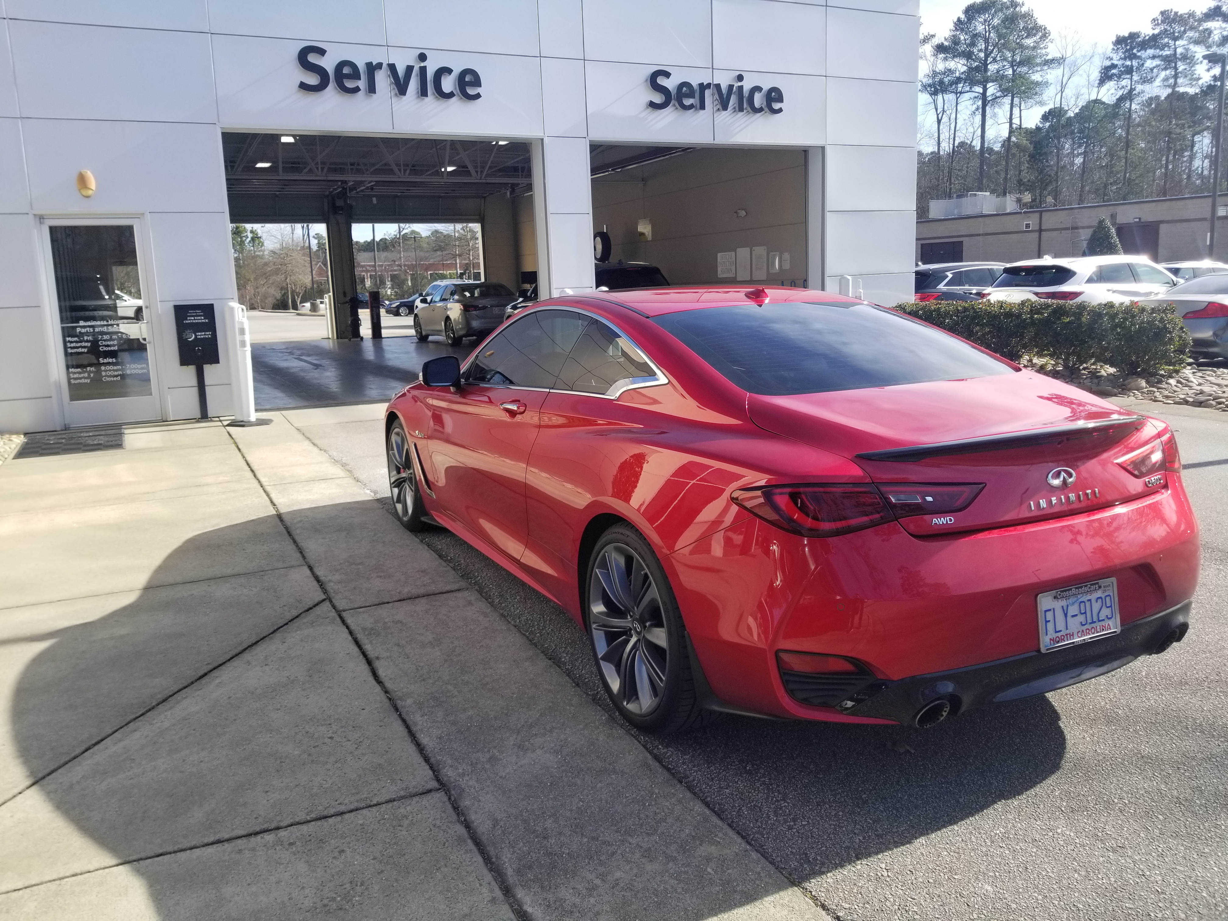 Used 2018 INFINITI Q60 Red Sport 400 w/ Pro Active Package AWD/4WD image 9