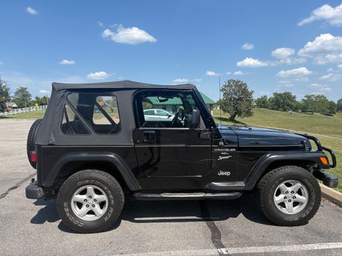 Used 1999 Jeep Wrangler Sport AWD/4WD image 4