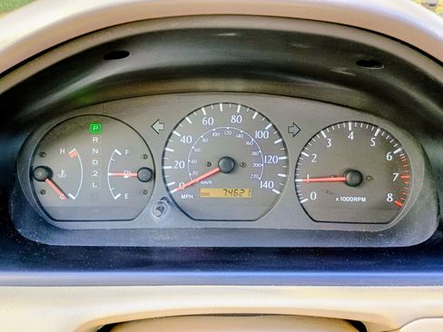 Used 2000 Toyota Solara SE image 6