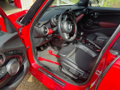 Used 2015 MINI Cooper S FWD image 8