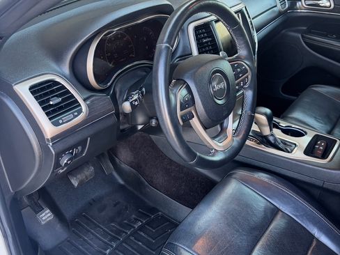 Used 2017 Jeep Grand Cherokee Limited w/ Luxury Group II RWD image 26
