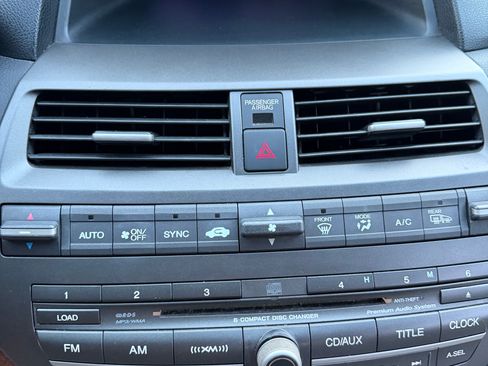 Used 2012 Honda Accord EX-L image 6