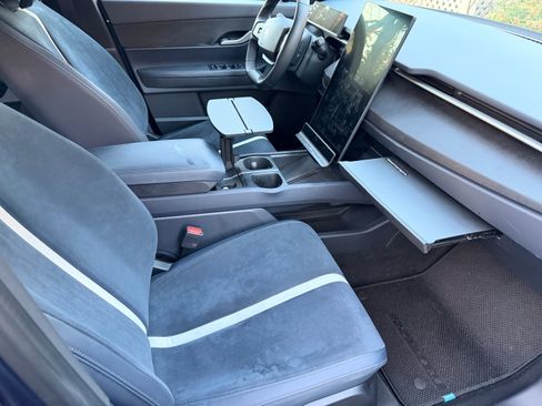 Used 2023 Fisker Ocean One image 11