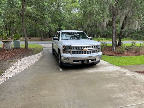 Used 2015 Chevrolet Silverado 1500 LTZ w/ LTZ Plus Package image 6