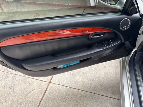 Used 2004 Lexus SC 430 Convertible image 25