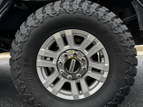 Used 2019 Ford F250 XLT AWD/4WD image 17