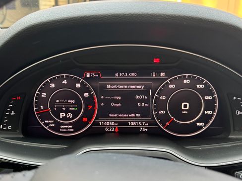 Used 2018 Audi Q7 3.0T Prestige AWD/4WD image 14