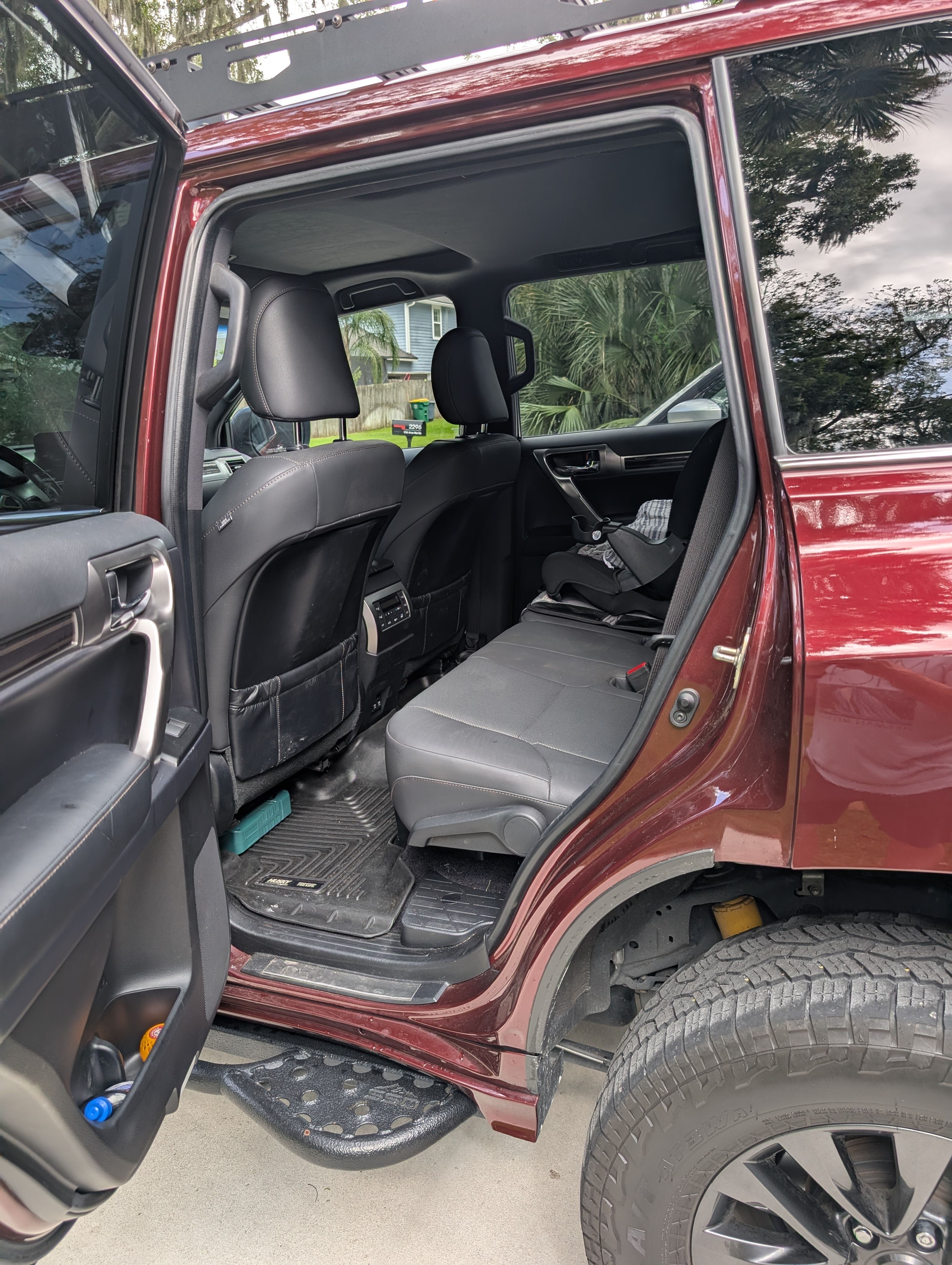 Used 2022 Lexus GX 460 Premium w/ Premium Package AWD/4WD image 6
