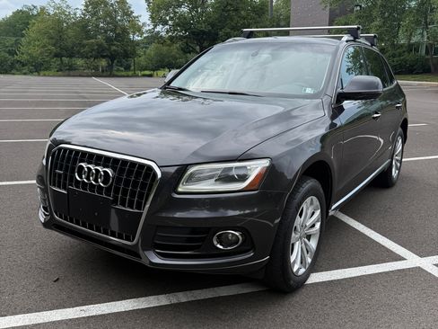 Used 2016 Audi Q5 2.0T Premium Plus w/ Technology Package AWD/4WD image 1