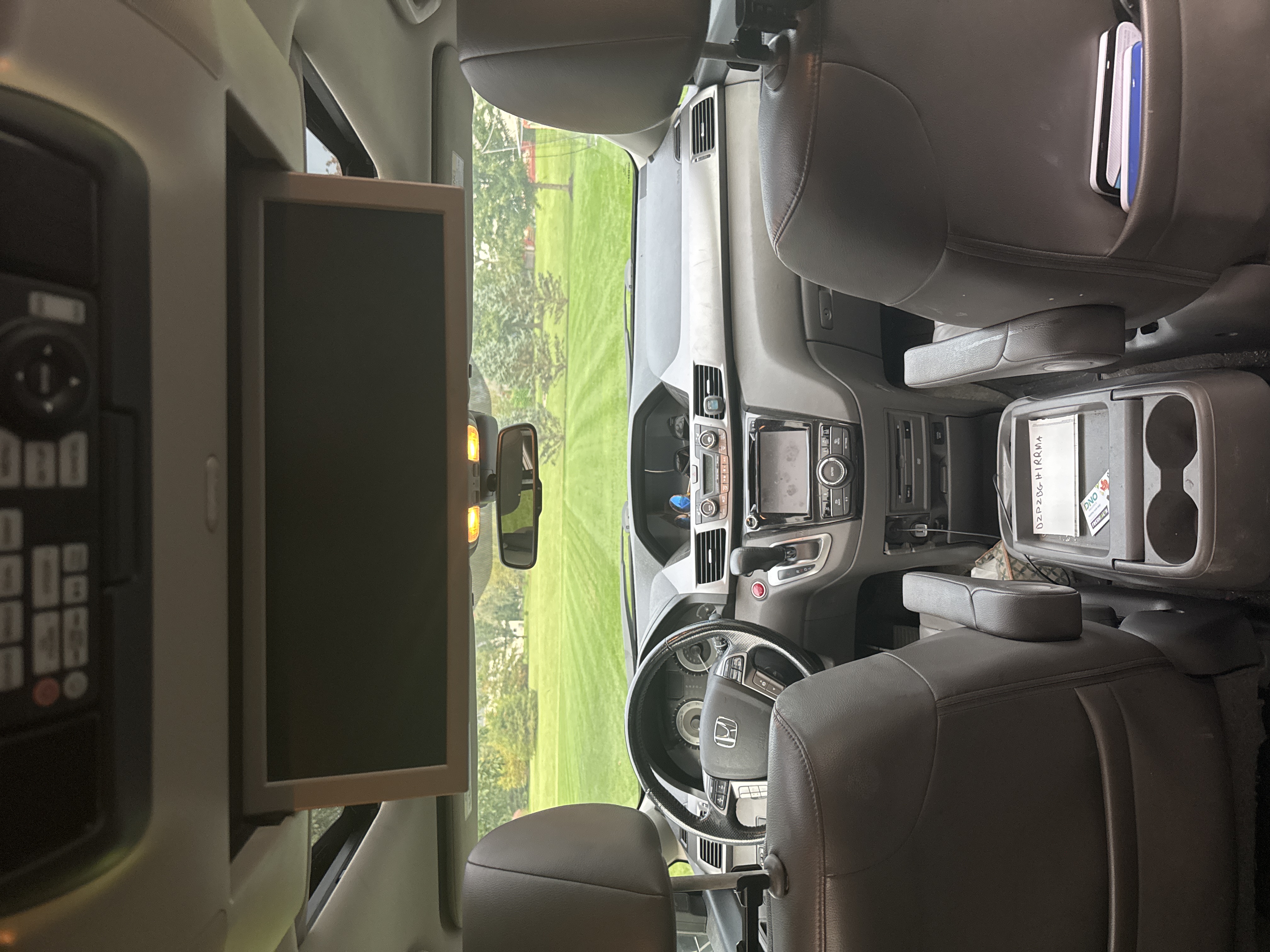 Used 2015 Honda Odyssey Touring Elite image 5