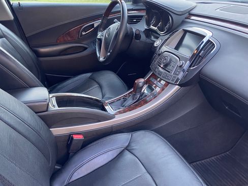 Used 2013 Buick LaCrosse Touring FWD image 14