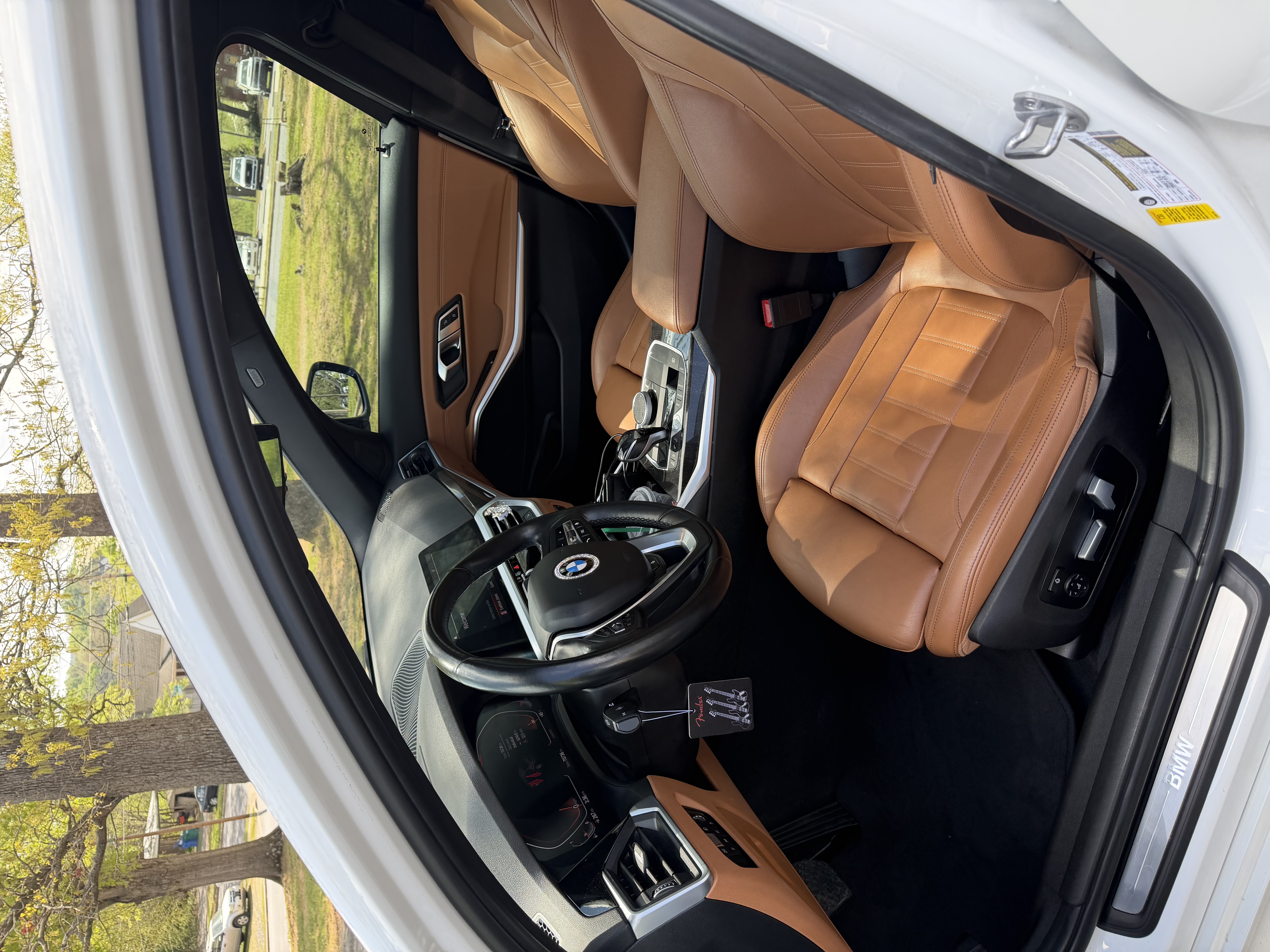 Used 2020 BMW 330i Sedan RWD image 5