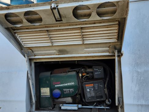 Used 1998 Dodge B3500 Van image 26