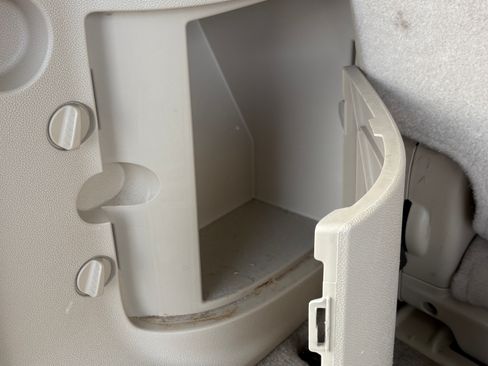 Used 2013 Chevrolet Tahoe LT w/ Texas Edition image 24