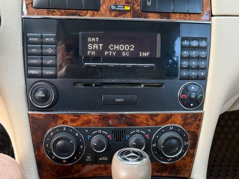 Used 2006 Mercedes-Benz CLK 350 Coupe image 10