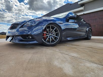 Used 2013 INFINITI G37 Journey w/ Premium Pkg