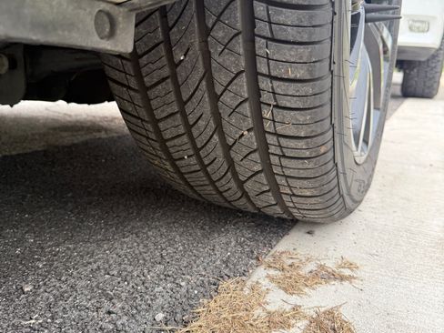 Used 2022 Ford F150 XLT w/ Equipment Group 301A Mid image 26