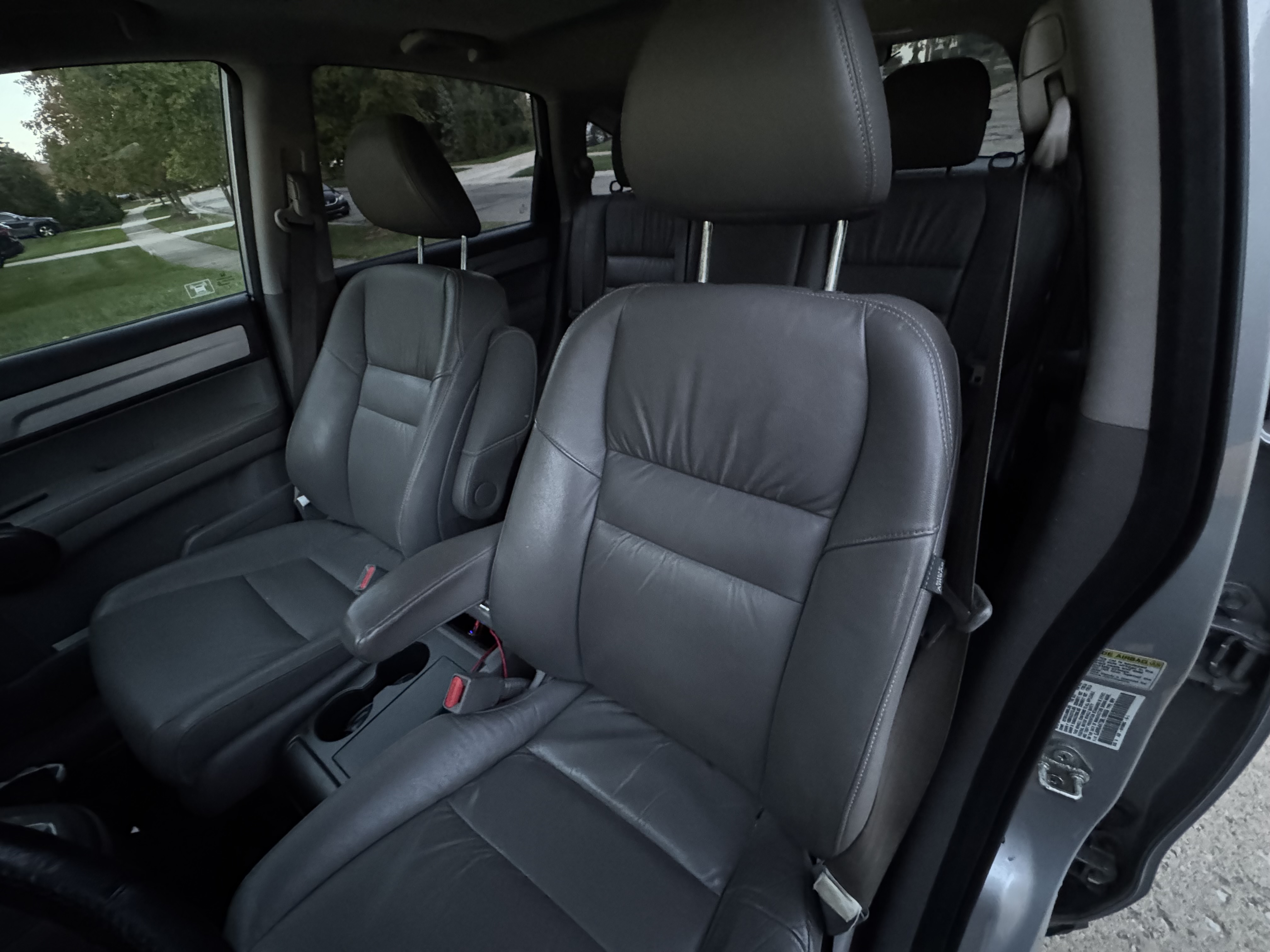 Used 2011 Honda CR-V EX-L image 5